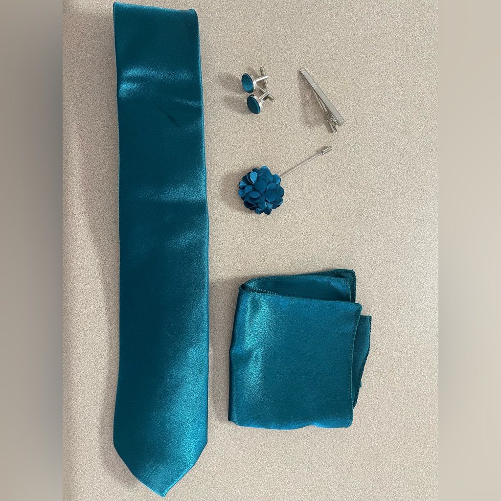 Dibangu Teal Silk Tie Set Cufflinks Lapel Pin